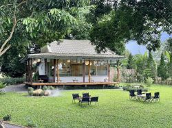 Litchi trees house บ้านใต้ต้นลิ้นจี่ บ้านแม่สาด หมู่4