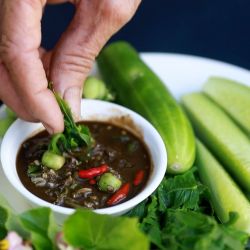 น้ำพริกปูลู้ (บ้านเมืองรวง หมู่ 5 )